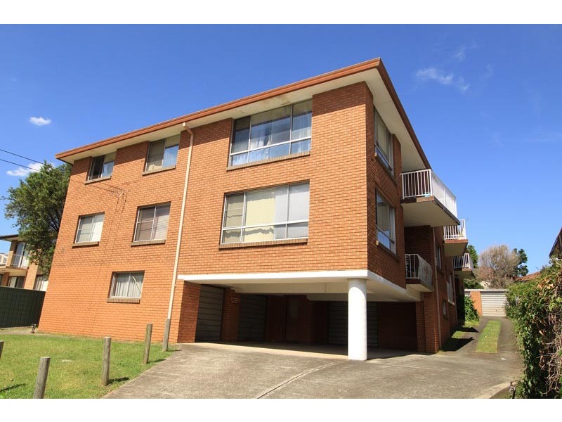 2/11 Mercury Street, Wollongong NSW 2500