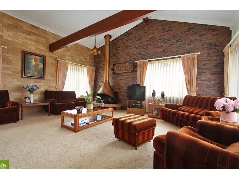 28 Brentwood Ave, Figtree NSW 2525