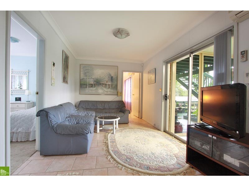 28 Brentwood Ave, Figtree NSW 2525