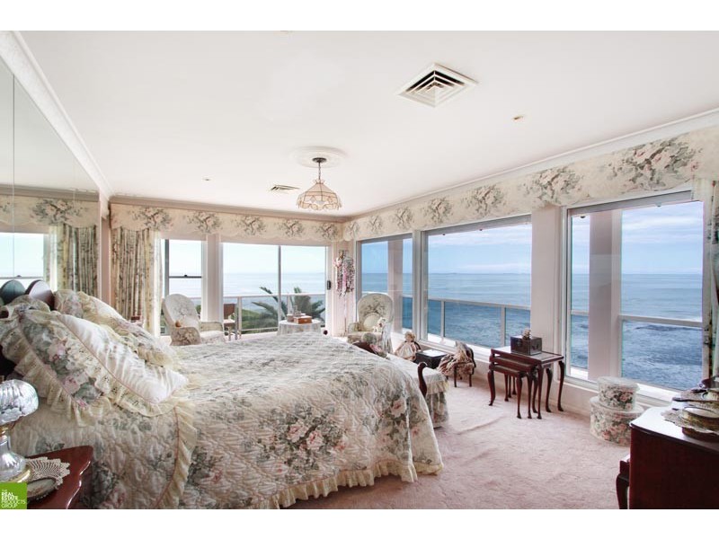 155 Lawrence Hargrave Drive, Austinmer NSW 2515