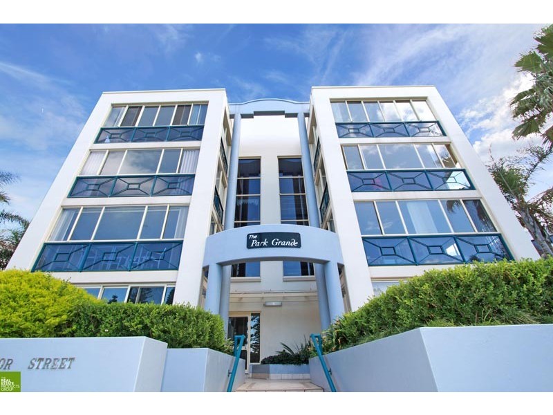 2/10-12 Hector Street, Wollongong NSW 2500