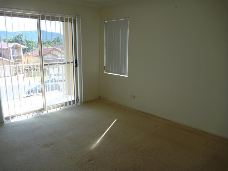 3/43 New Dapto Road, Wollongong NSW 2500