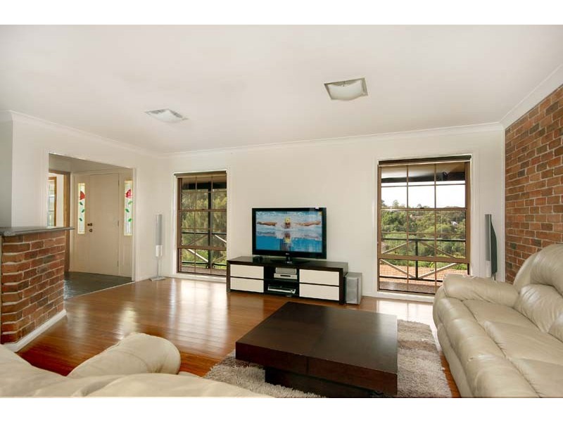 58 Coachwood Drive, Cordeaux Heights NSW 2526