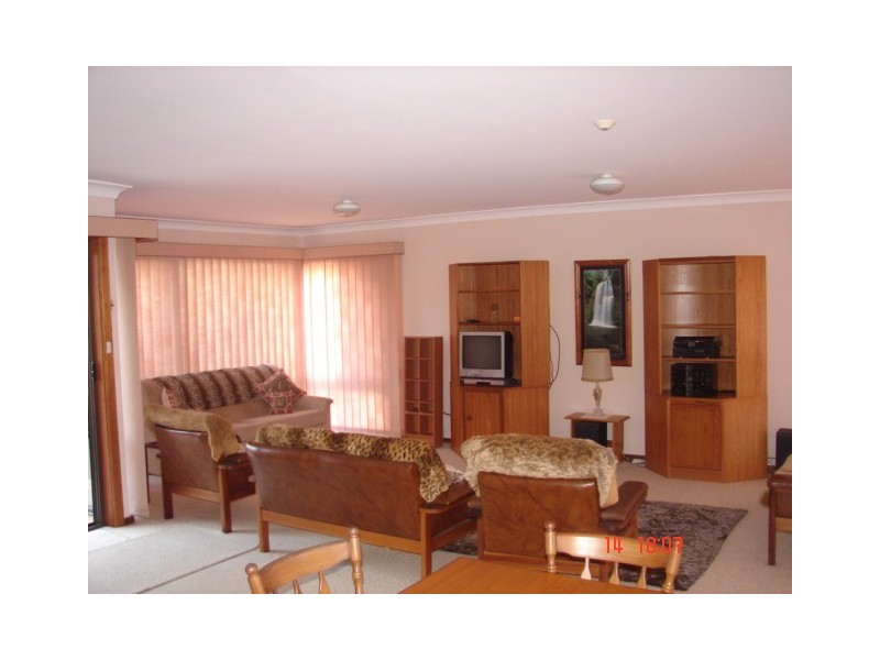 4/18 Greenacre Road, Wollongong NSW 2500