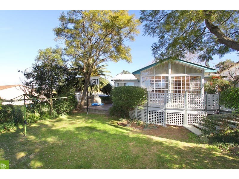 210 Mount Keira Road, Mount Keira NSW 2500