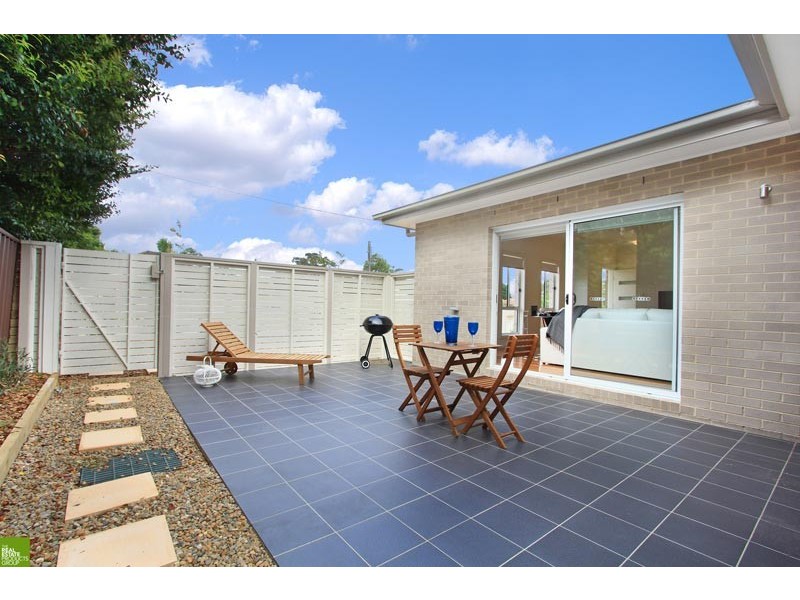 2/53 Francis Street, Corrimal NSW 2518