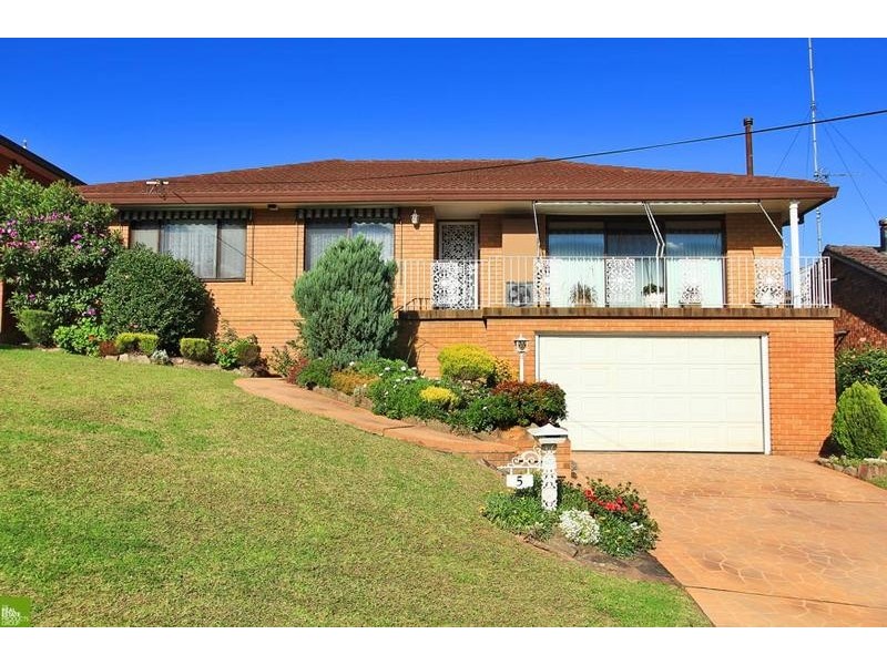 5 Herne Street, Figtree NSW 2525