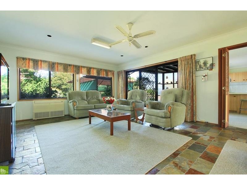 5 Herne Street, Figtree NSW 2525