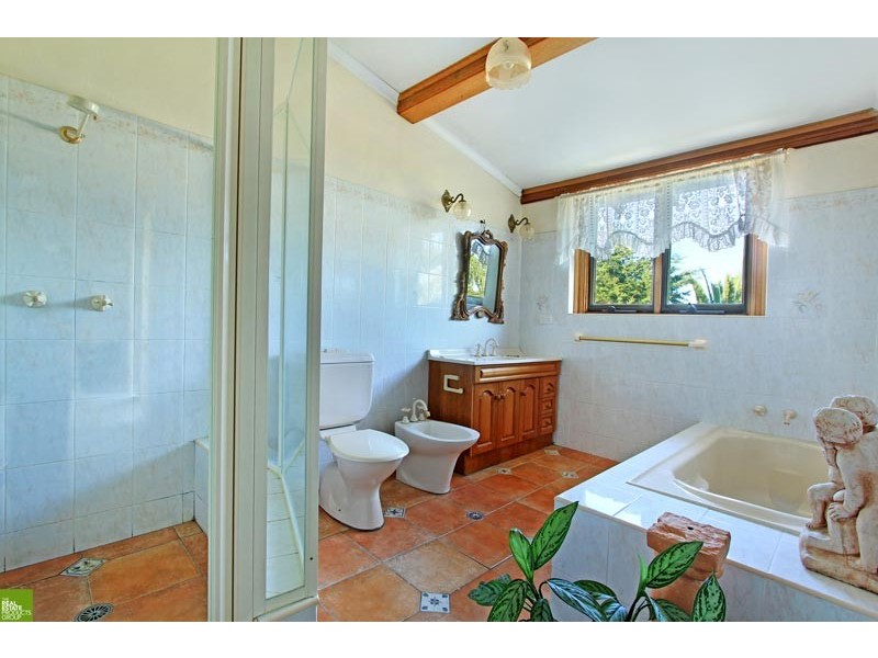 3 Yuill Ave, Corrimal NSW 2518