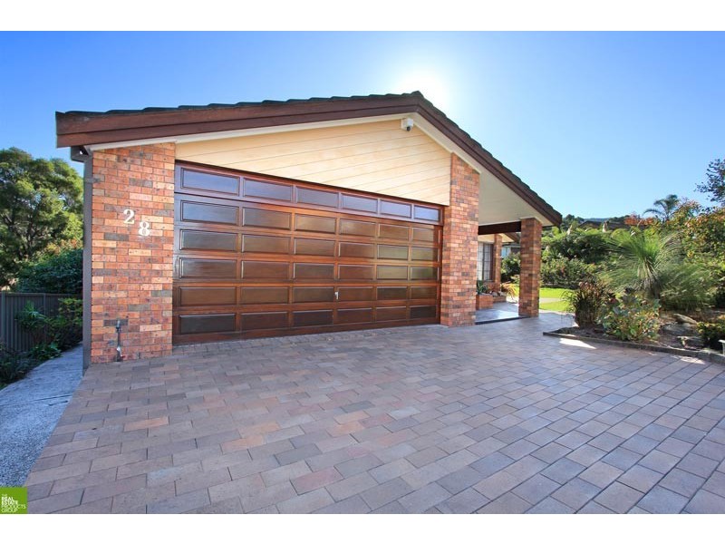 28 Oleander Ave, Figtree NSW 2525