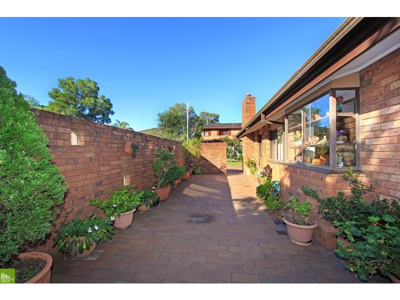 28 Oleander Ave, Figtree NSW 2525