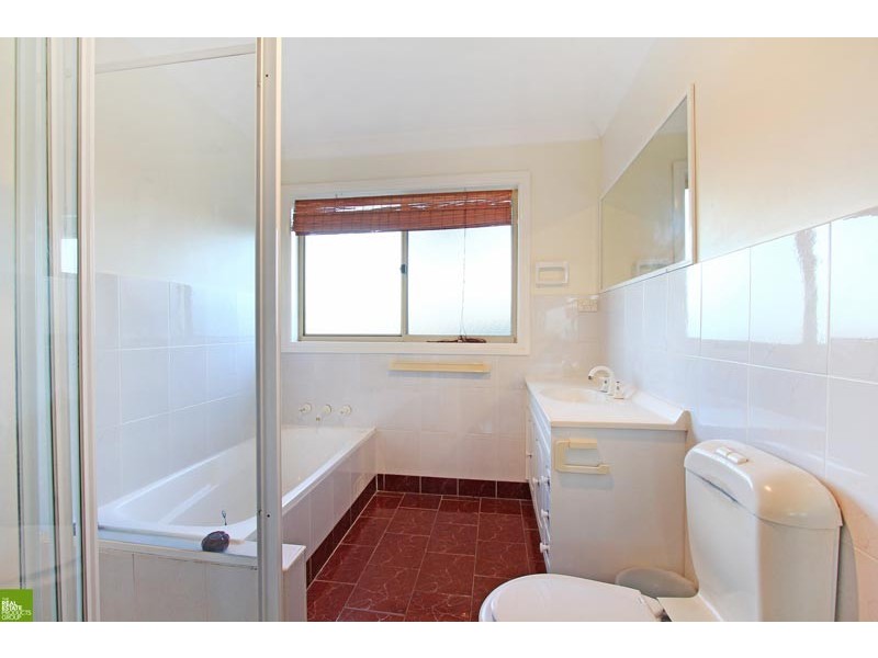 2/10 Chester Street, Bellambi NSW 2518