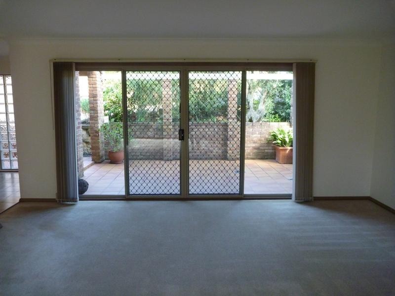 158 Derribong Drive, Cordeaux Heights NSW 2526