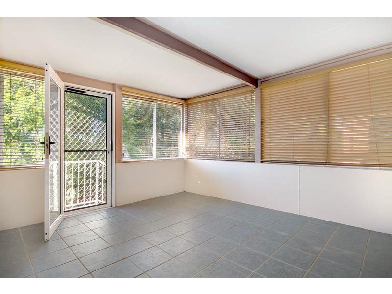 65 Lakelands Drive, Dapto NSW 2530