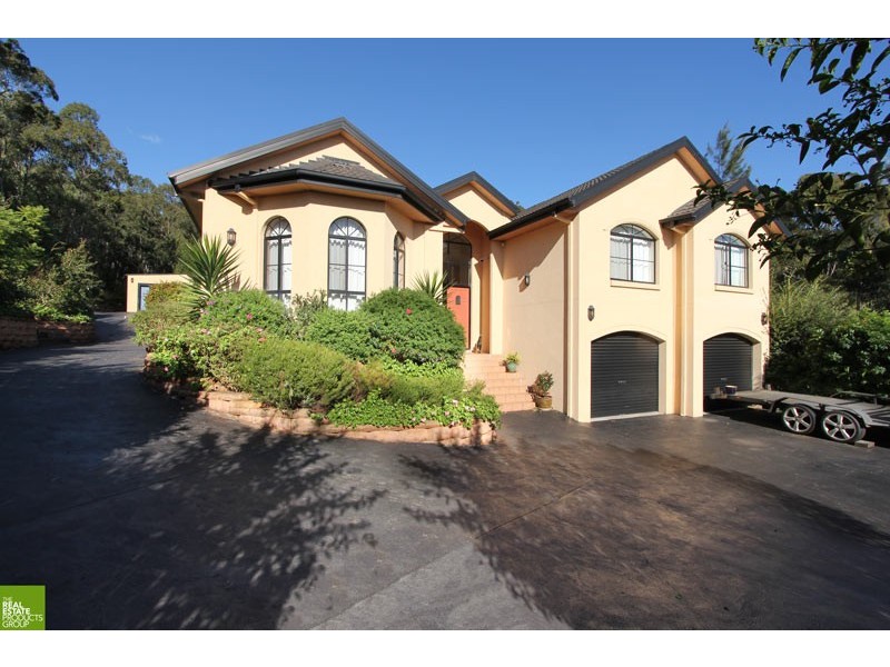 15 Barwon Place, Albion Park NSW 2527