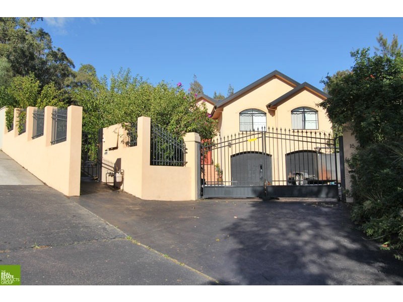 15 Barwon Place, Albion Park NSW 2527