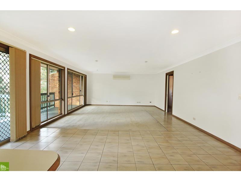 158 Derribong Drive, Cordeaux Heights NSW 2526