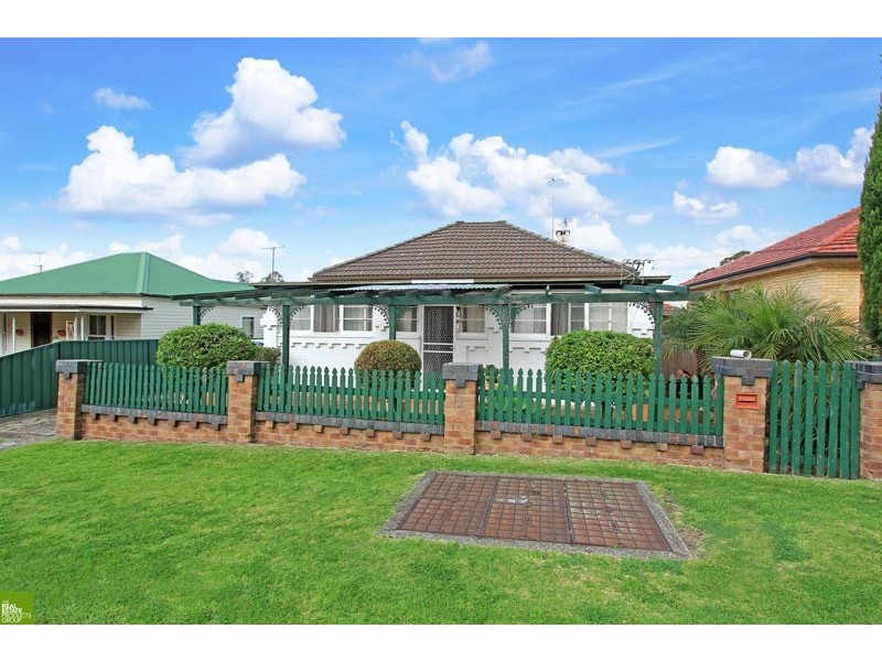 64 Wilga Street, Corrimal NSW 2518