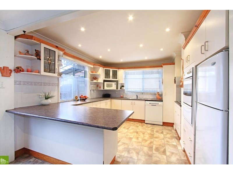 64 Wilga Street, Corrimal NSW 2518