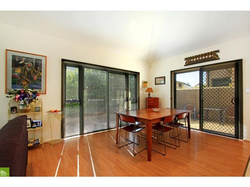 4/64 Midgley Street, Corrimal NSW 2518