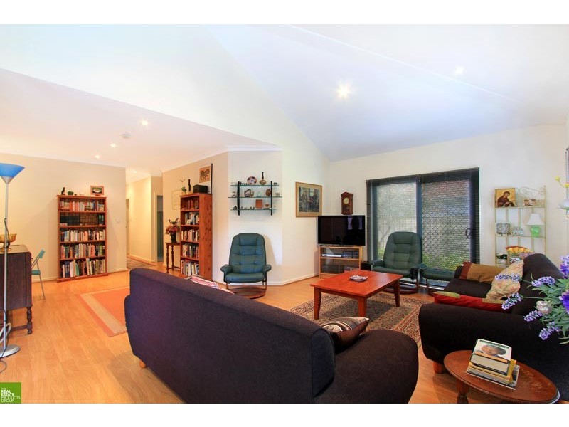 4/64 Midgley Street, Corrimal NSW 2518