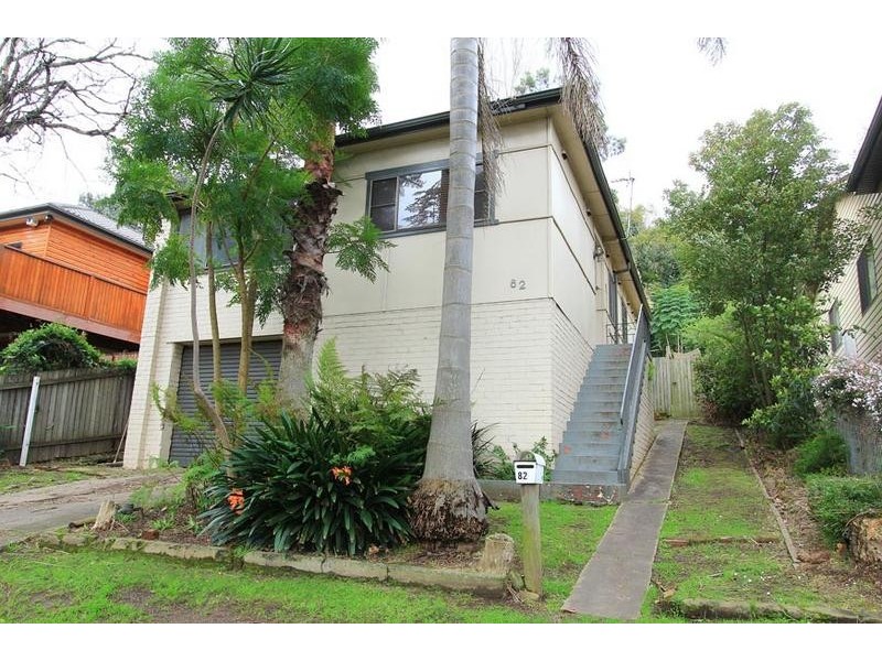 82 Ocean Street, Mount Saint Thomas NSW 2500
