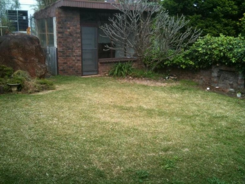 25 Stanbrooke Avenue, Mount Ousley NSW 2519