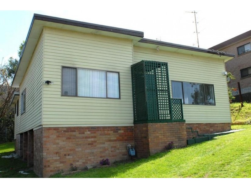 22 High Street, Woonona NSW 2517