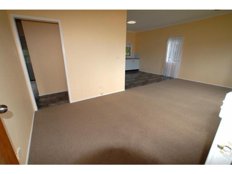 22 High Street, Woonona NSW 2517