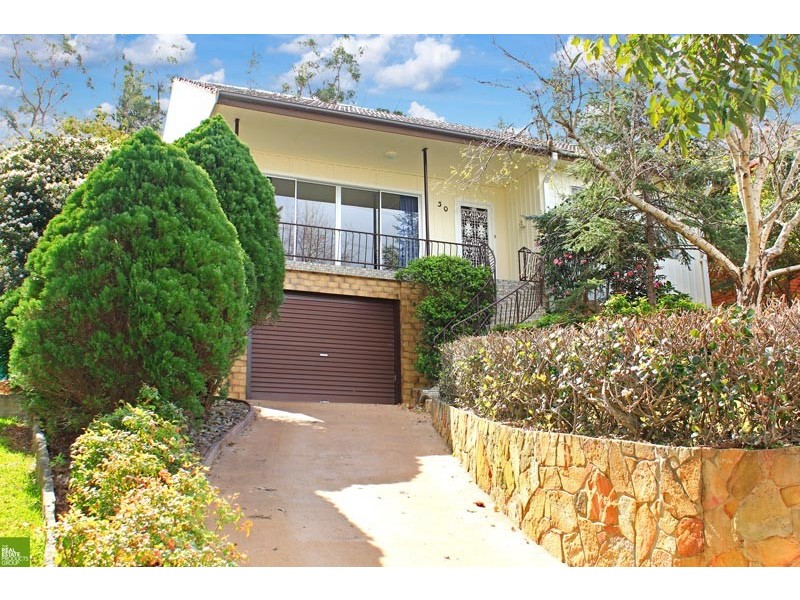 30 Morandoo Ave, Mount Keira NSW 2500