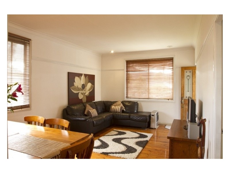 71 Farmborough Road, Unanderra NSW 2526