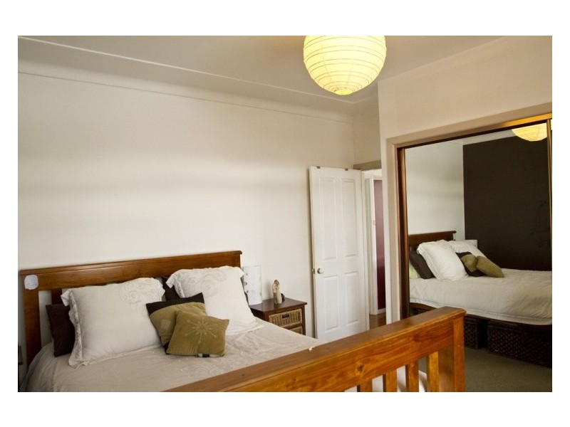 71 Farmborough Road, Unanderra NSW 2526