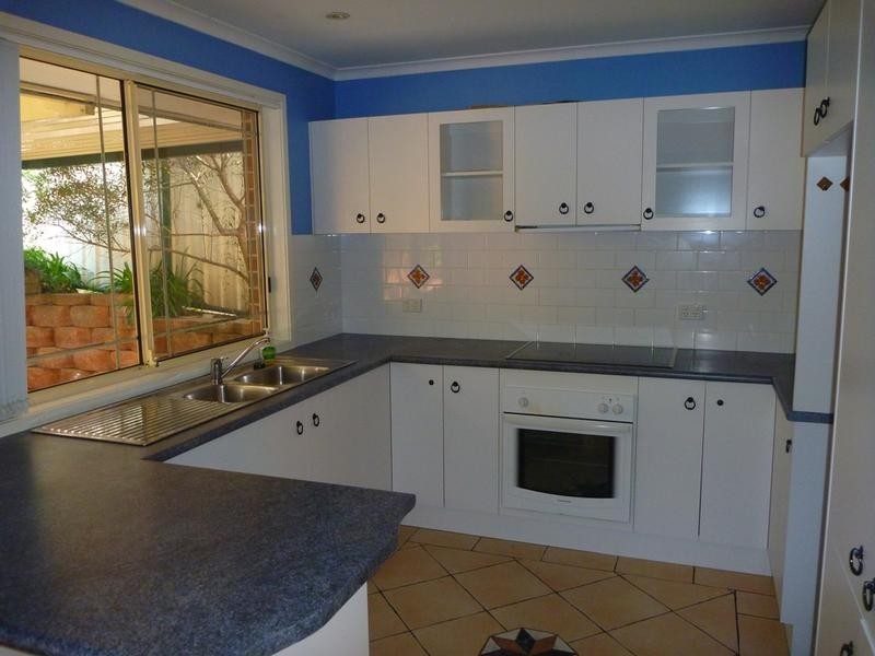 30 Chisholm Road, Warrawong NSW 2502