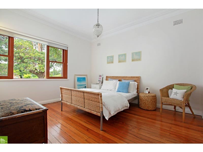 12 Macarthur Avenue, Mount Ousley NSW 2519