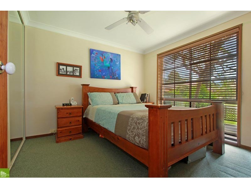 22 Grasmere Street, Mount Saint Thomas NSW 2500