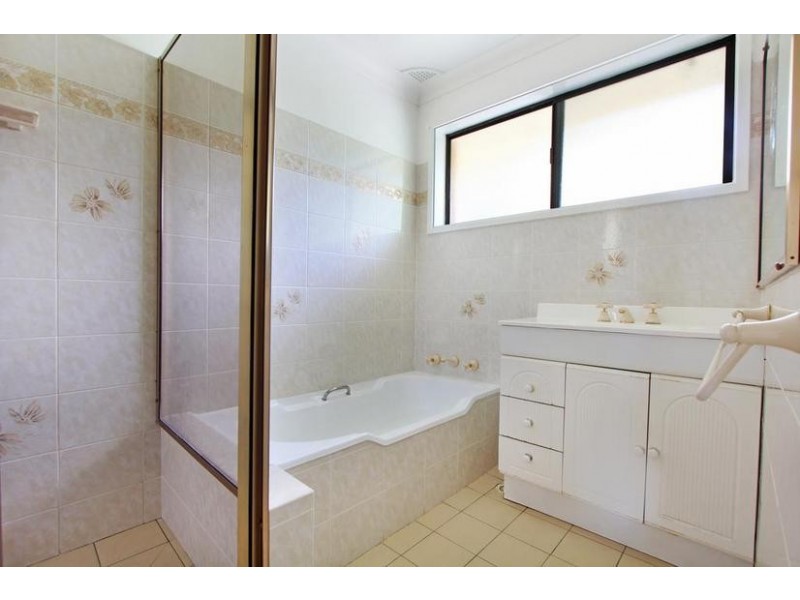 1 Welmont Place, Mount Keira NSW 2500