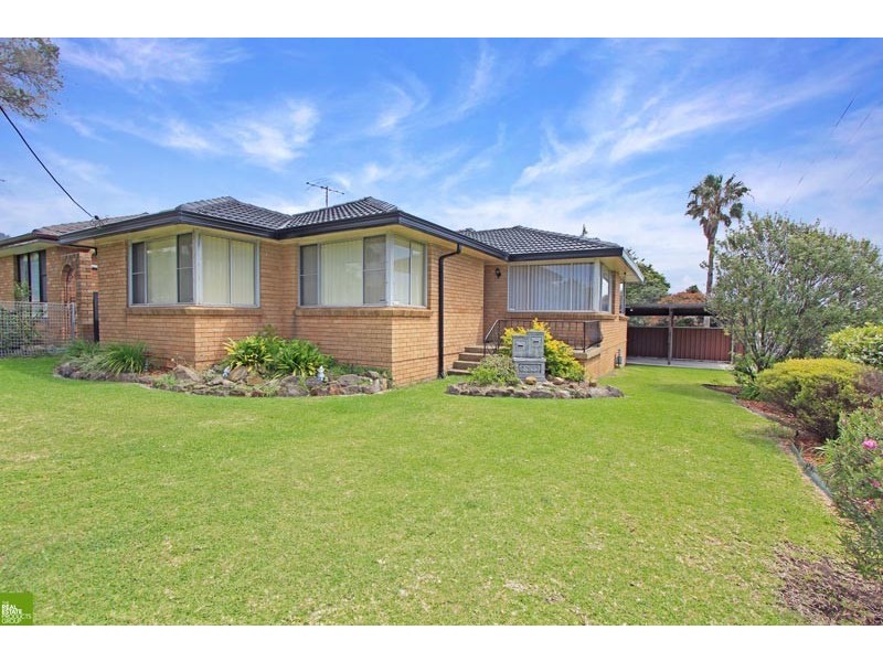 2 Doris Avenue, Woonona NSW 2517