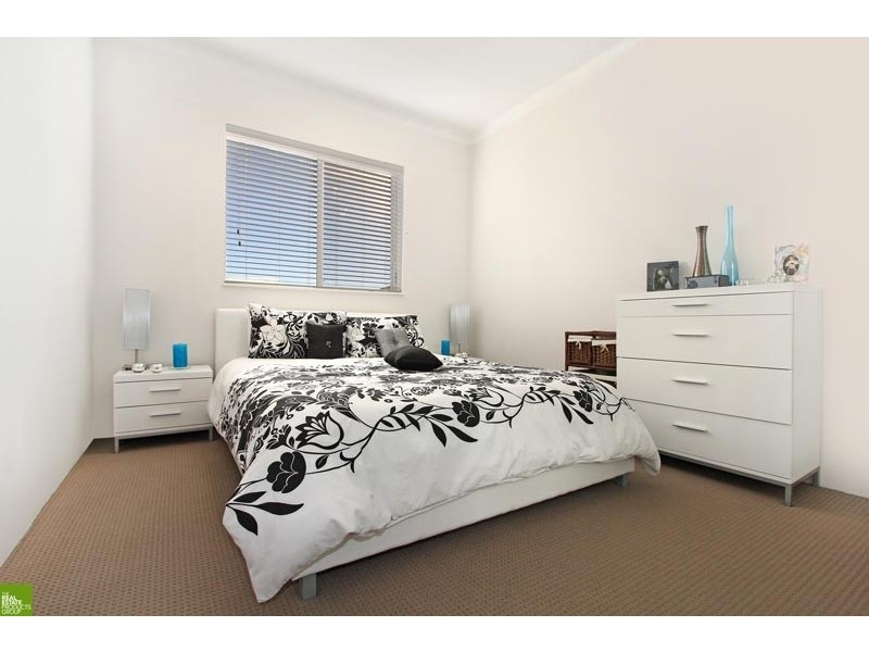 11/6 Mackie Street, Coniston NSW 2500