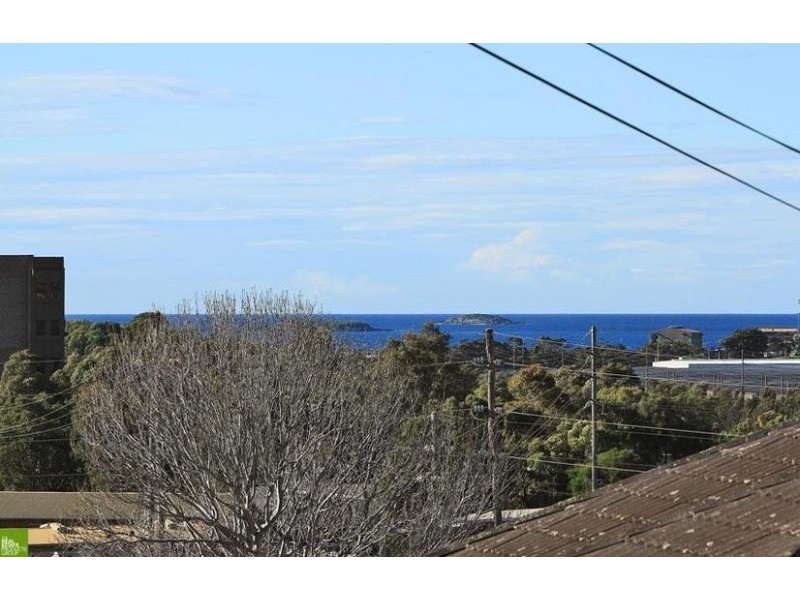 11/6 Mackie Street, Coniston NSW 2500