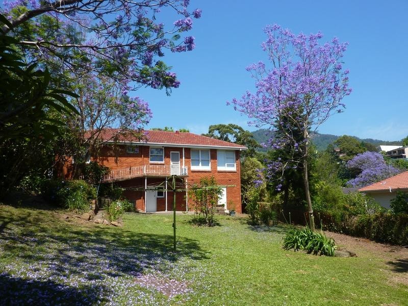 102 Dumfries Avenue, Mount Ousley NSW 2519