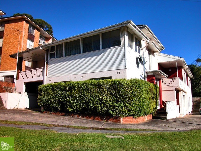 14 Woodlawn Avenue, Mangerton NSW 2500