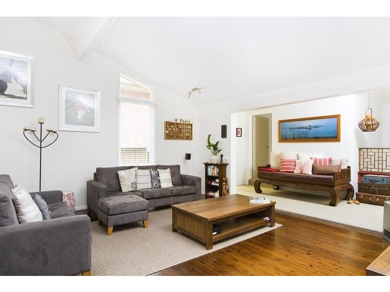 28 Hillcrest Street, Woonona NSW 2517