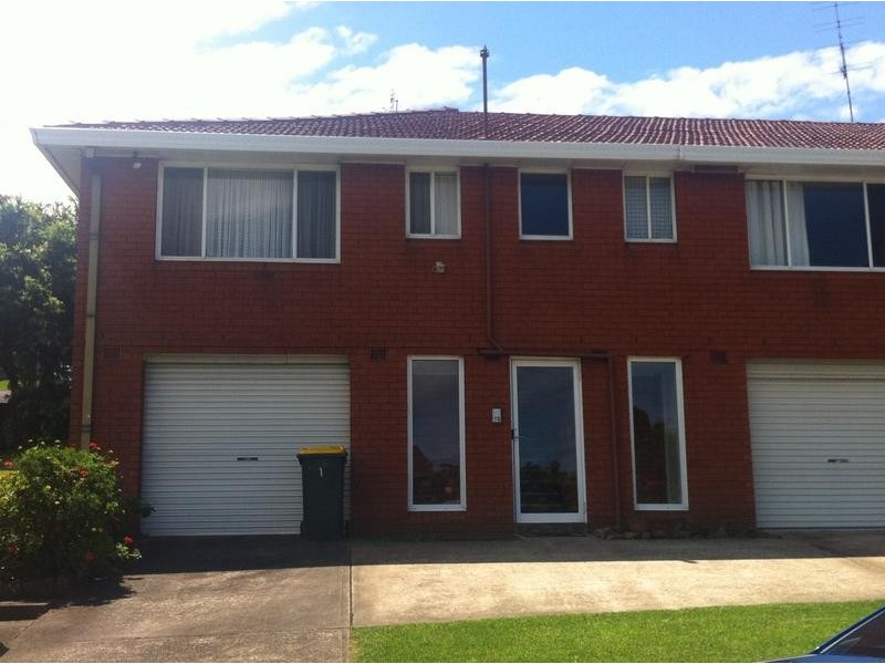 1/32 Osborne Street, Wollongong NSW 2500