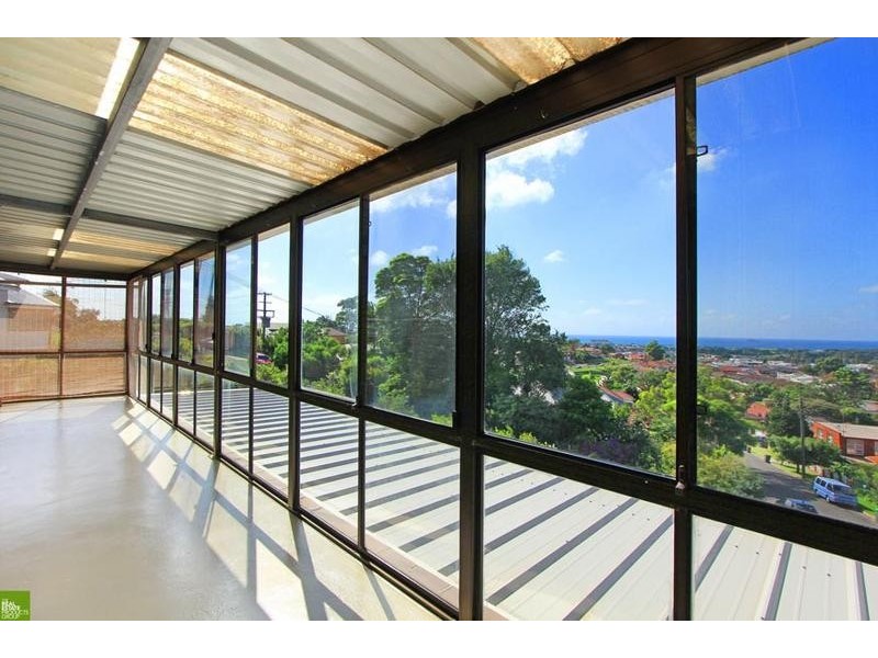 1/24a McKenzie Avenue, Wollongong NSW 2500