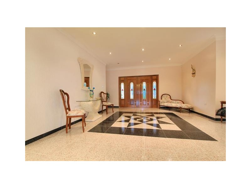 102 Staff Road, Cordeaux Heights NSW 2526