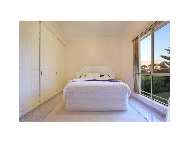 102 Staff Road, Cordeaux Heights NSW 2526