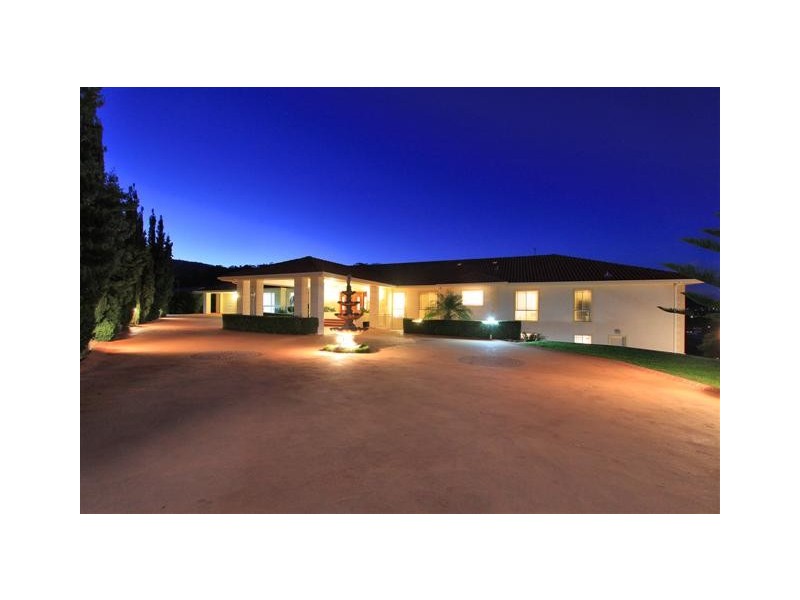 102 Staff Road, Cordeaux Heights NSW 2526