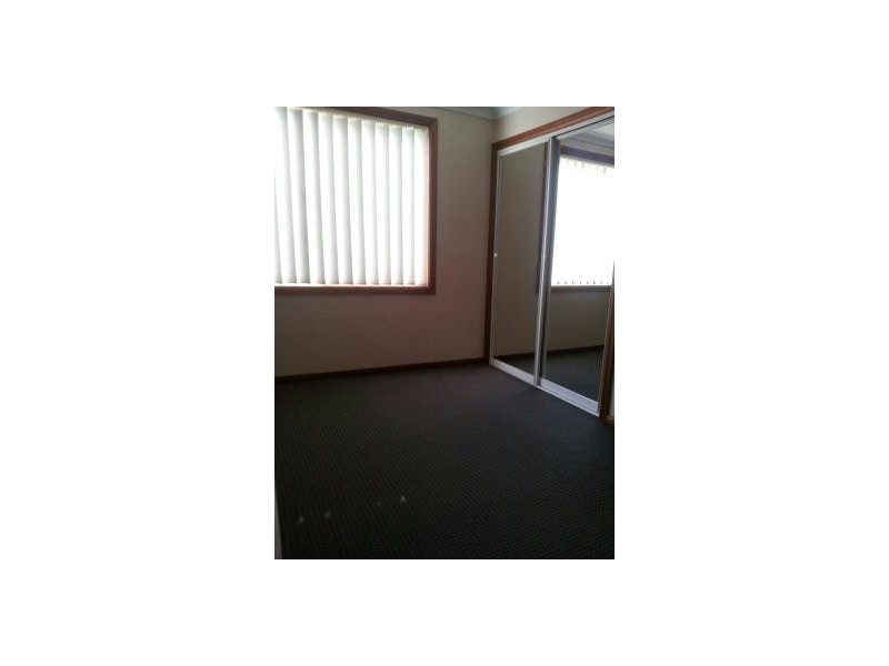 2/13-15 Corunna Crescent, Flinders NSW 2529