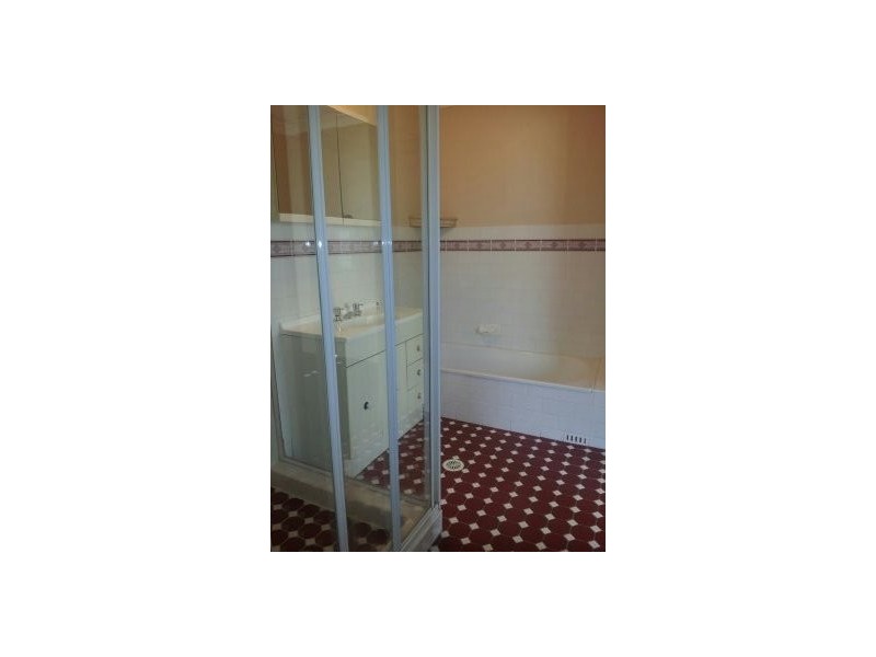 2/13-15 Corunna Crescent, Flinders NSW 2529