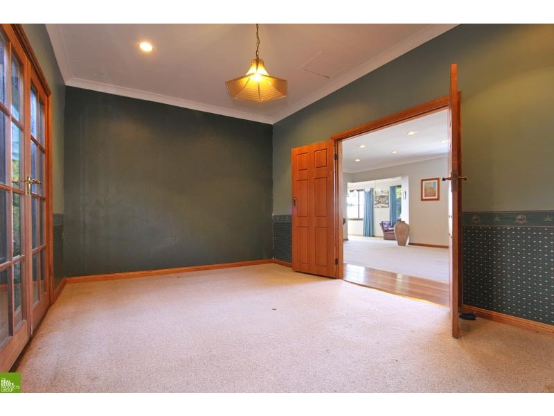 210 Mount Keira Road, Mount Keira NSW 2500